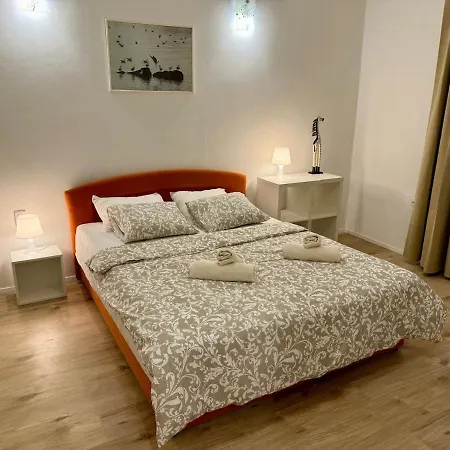 Santo Charming In Old Town Of * Σπλιτ